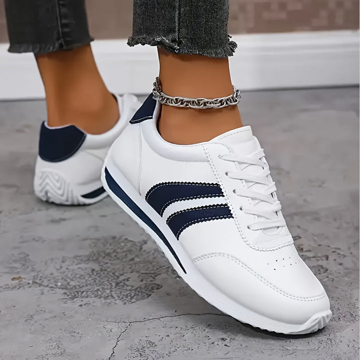 Vienne - Lightweight Walking Sneakers