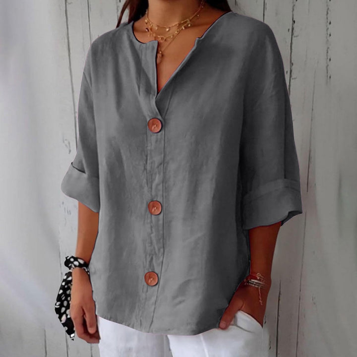 Clarice - Lightweight Buttoned Blouse