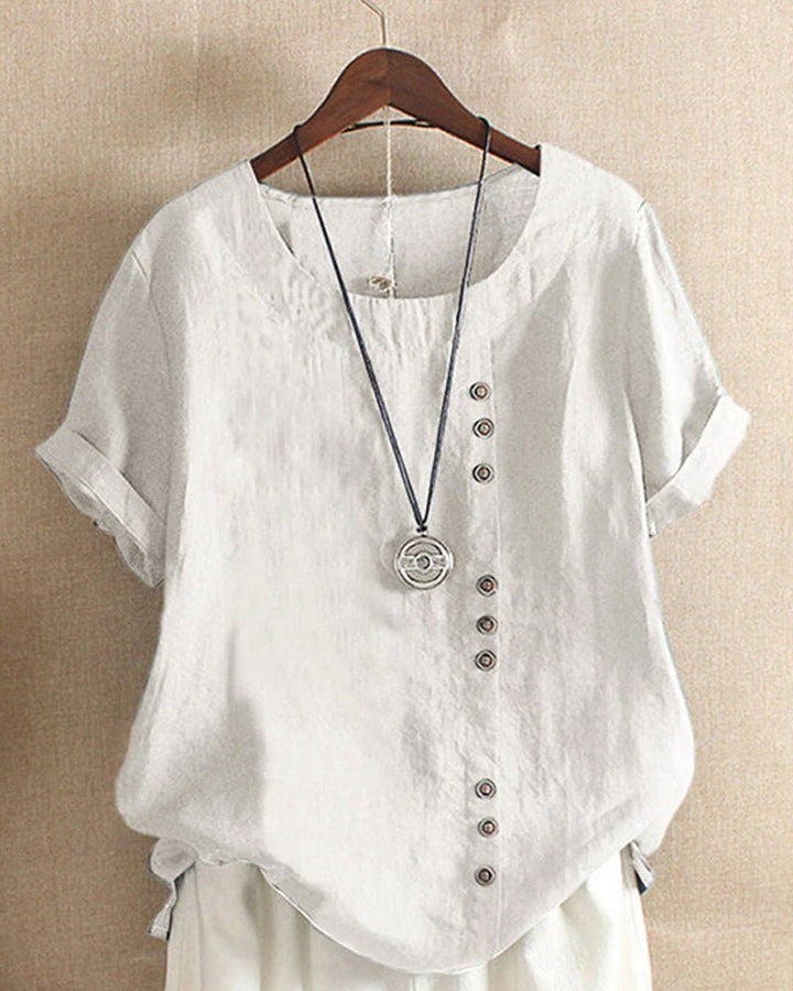 Chloe - Chic Summer Tee