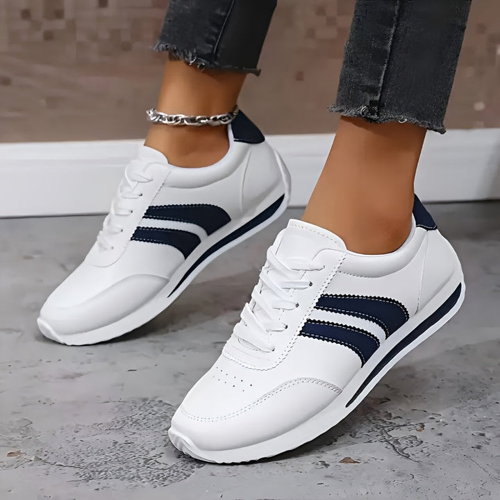 Vienne - Lightweight Walking Sneakers