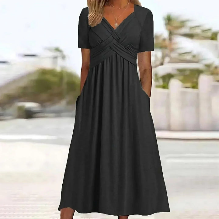 Laura – Chic Flow Maxi Dress