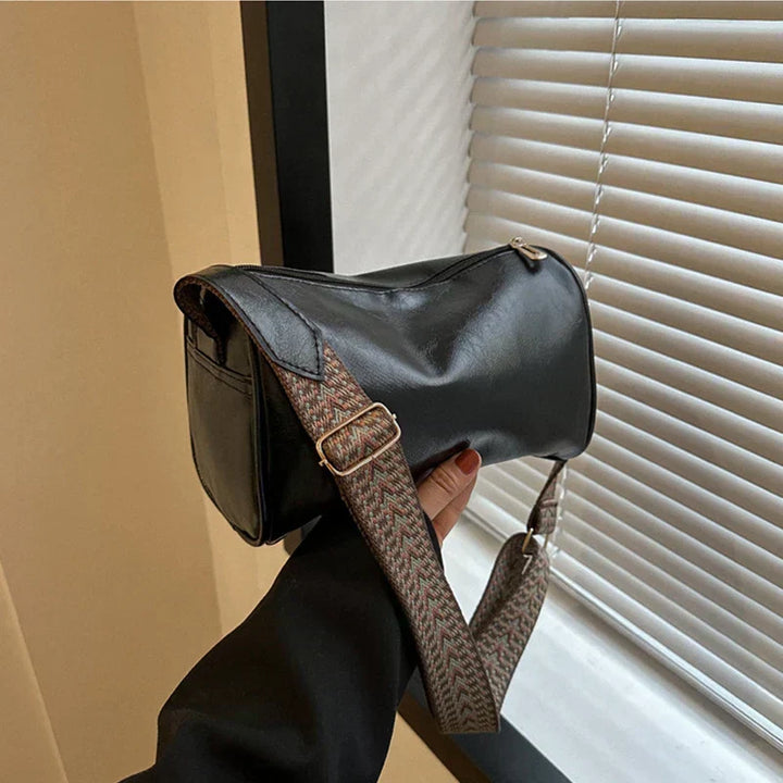 Alexandra - Stylish shoulder bag