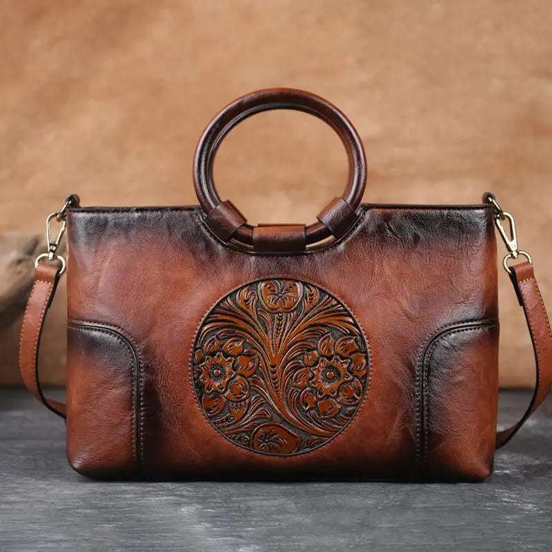 Eleanor - Elegant bag with an artistic touch