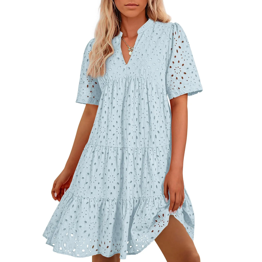 Jessica - Stylish and Figure-Flattering Dress