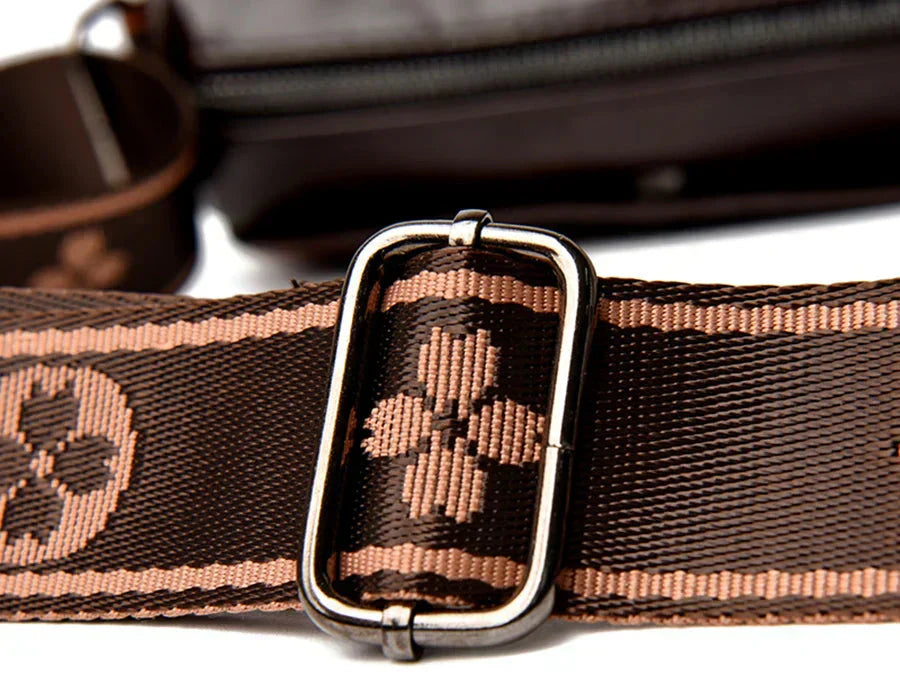 Aria - Elegant Adjustable Strap Crossbody Bag