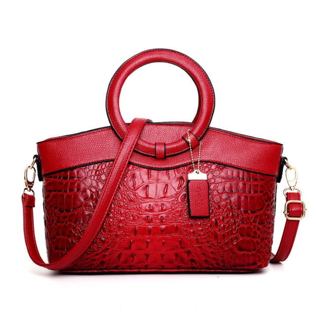 Harriet - Elegant handbag with crocodile embossing