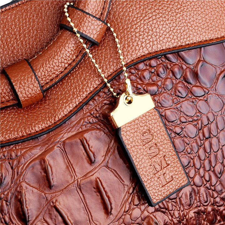 Harriet - Elegant handbag with crocodile embossing
